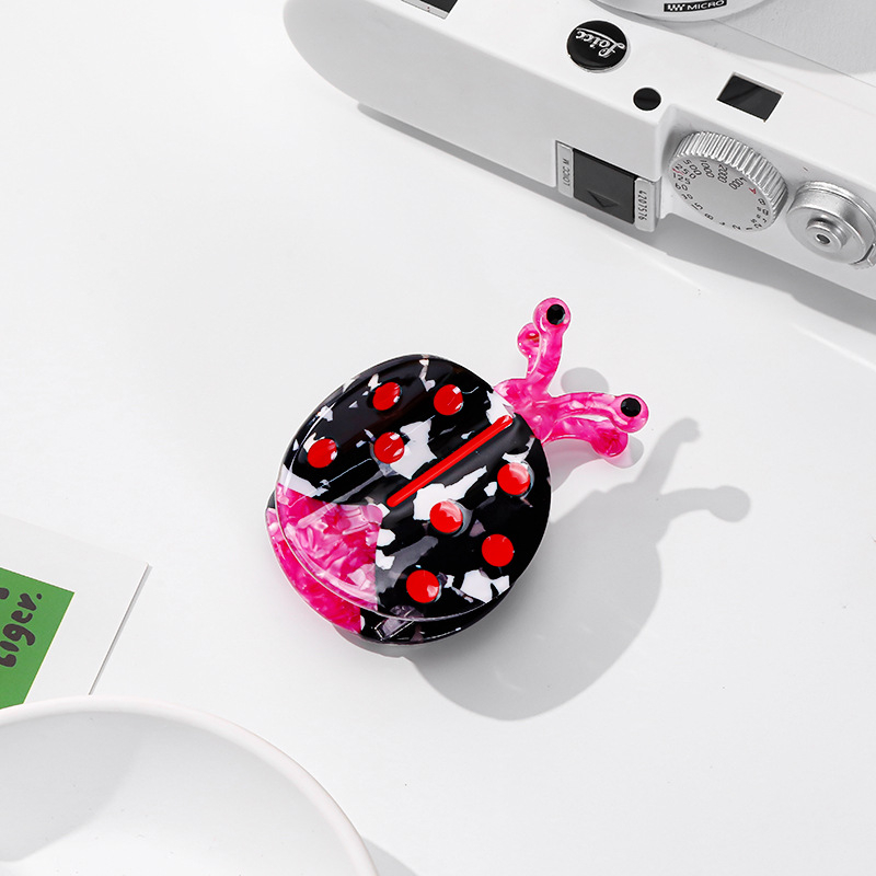 Zanbeiya Fogó hajcsipesz – Karikatúra rovar motívum, kézi készítésű, anyag: ecetsav, nőknek