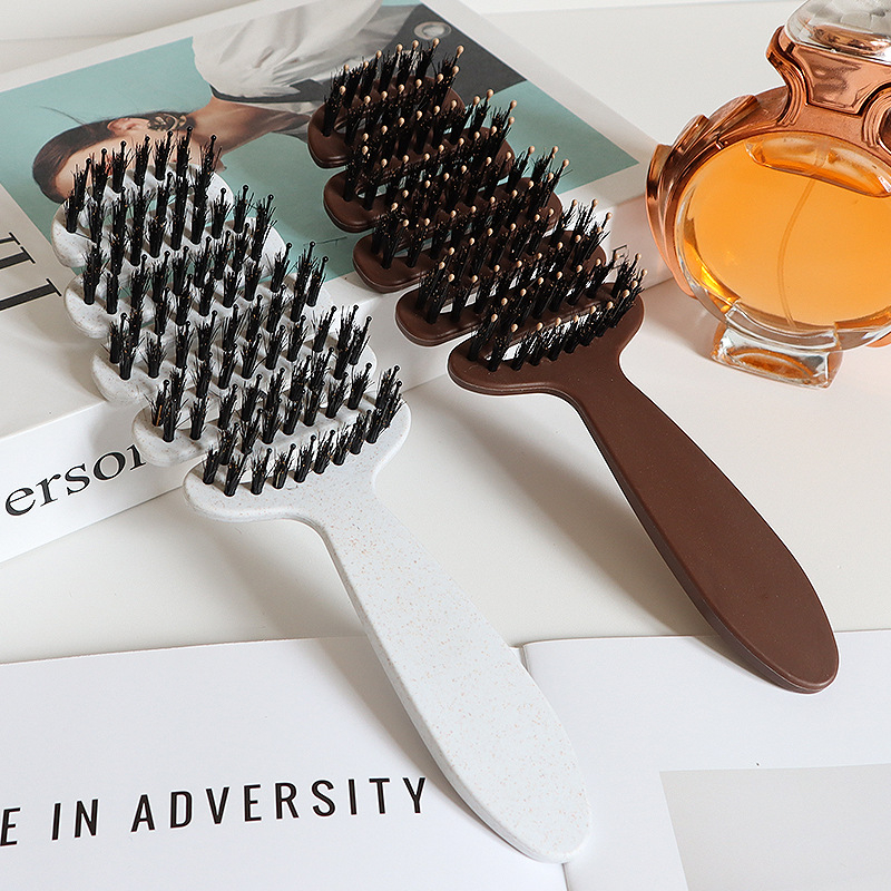 Visokokvalitetan češalj za kosu za kovrče i putovanja; plastični materijal; nije uvezeno; pogodan za opću populaciju