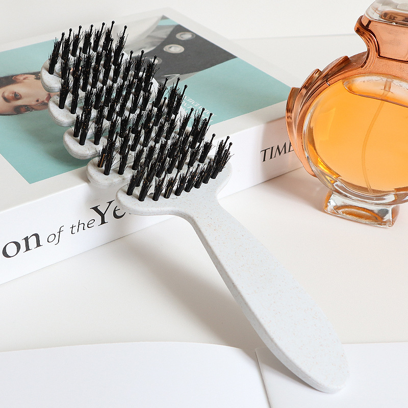 Visokokvalitetan češalj za kosu za kovrče i putovanja; plastični materijal; nije uvezeno; pogodan za opću populaciju