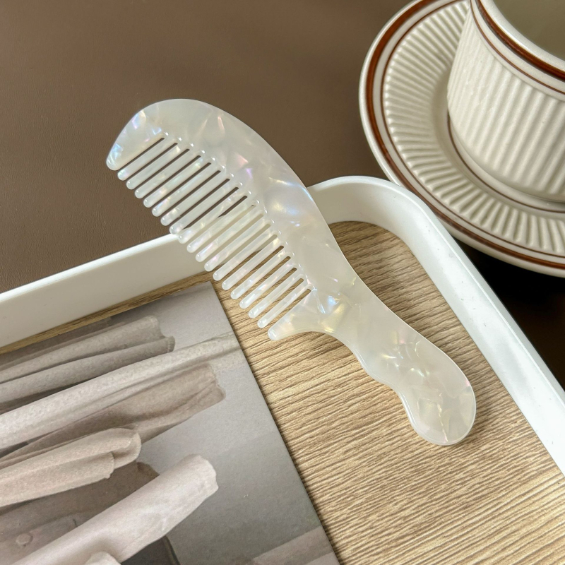 Fodrászati és haj egyenesítő hajkefe — anti-statisztikus, széles fogú, hordozható, acetát anyagból, Yiwu eredetű