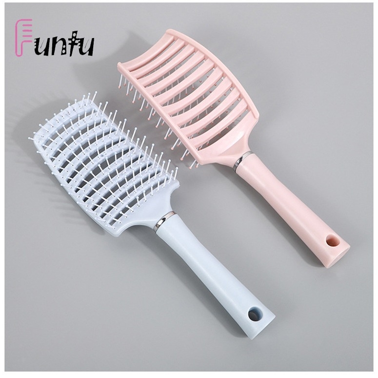 Uvijeni češalj za stiliziranje kose i masažu vlasišta – ABS materijal, elektroplirano završna obrada, glatki zubi