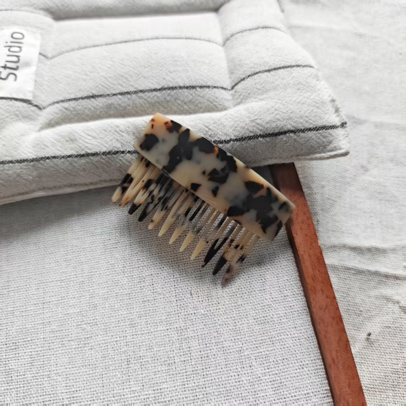 Dodaci za kosu - Češalj s 12 zuba, visoka kruna, obrnuti češanj, leopard uzorak, kovitav oblik