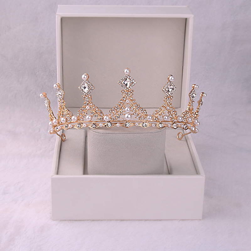 Vjenčana tiara | metalna osnova, elektroplatiniranje, nježan ženski stil, kristali