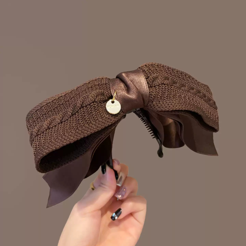 Nőknek szóló banáncsipesz - kézzel készített, friss és édes stílus, 2025 téli kiadás