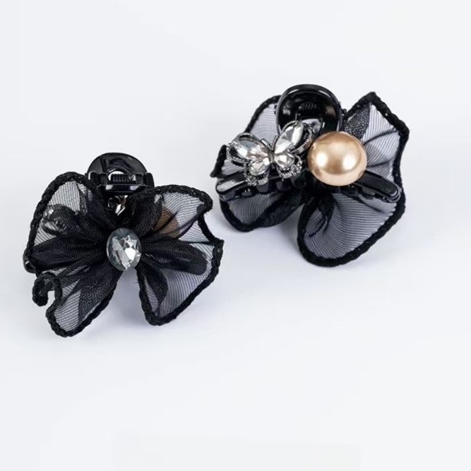 Hajcsat fejfedő hálós csipkével, előre frufruhoz illeszkedő klipsz (Anyag 95052; Kézzel készített; Fogó típusú; Friss és édes; Tavasz 2025)