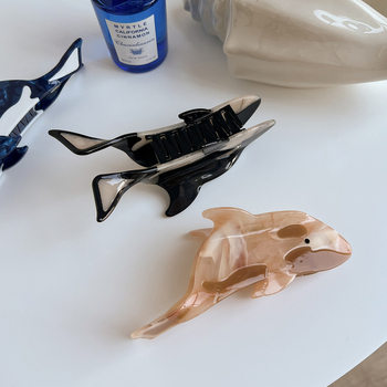 Koreai stílusú hajcsat cápa alakú, rögzítő típus, anyag: ecetsav, kezelési folyamat: üzemanyag-befecskendezés, nőknek