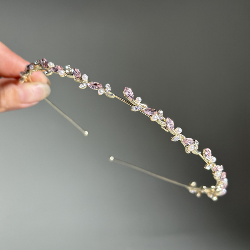 Κεφαλοδέτης με διακοσμητικό λίθο (Material: Alloy; Finish: Electroplated; Listing: Summer 2024; Style: Lovely; Classification: Fresh and Sweet)