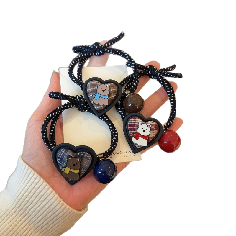 Tüdrukutele mõeldud juukseband karu ruudulise motiiviga, sobib pundile või kuklale, elastne ja lihtne; Materjal: Segus; Töötlemise tehnoloogia: teemant; Bränd: Nothing; Sezona: 2025 sügis