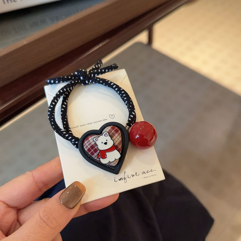 Tüdrukutele mõeldud juukseband karu ruudulise motiiviga, sobib pundile või kuklale, elastne ja lihtne; Materjal: Segus; Töötlemise tehnoloogia: teemant; Bränd: Nothing; Sezona: 2025 sügis