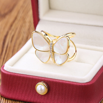 Шалова закопчалка с черупков дизайн във форма на пеперуда, електроплакирана, елегантен аксесоар за жени с изкуствени камъни