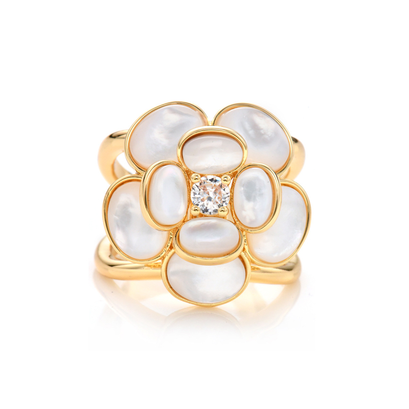 Broșă din cupru, în formă de floare, mozaic din sidef, placare electrolitică