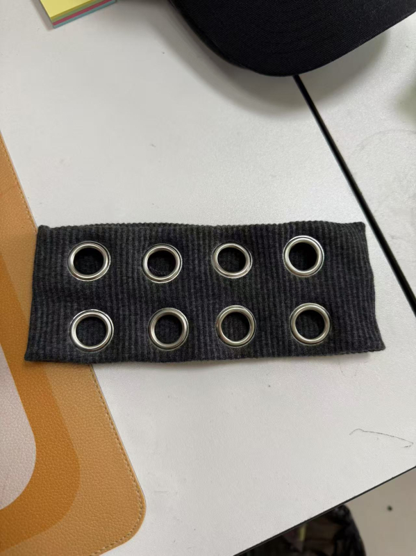 Bandă pentru cap lată, elastică, cu inel metalic, stil punk, primăvara 2024