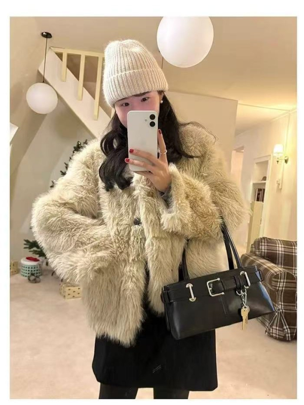 Válltáska, PU anyag, street-trend stílus, vízszintes négyszögletes forma, mágneses zár, cipzáras zseb