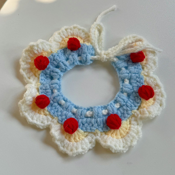 Adīts suņu un kaķu šall-bib, karikatūras raksts, vilna, roku adījums, izšūšana, četras sezonas