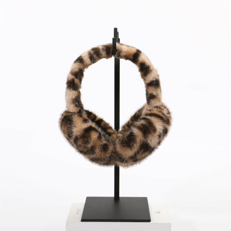 Ušne zaštitne kapice s leopard uzorkom – zimski topli, unisex