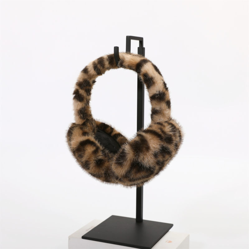 Ušne zaštitne kapice s leopard uzorkom – zimski topli, unisex