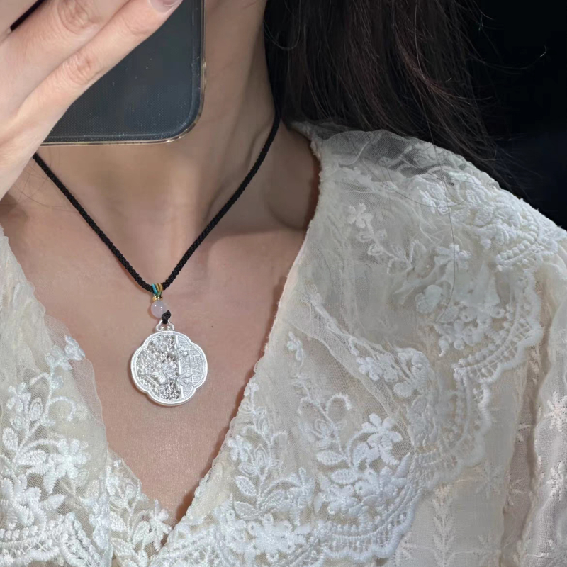 Plum Blossom Lock nyaklánc 999 ezüst, kézzel szőtt, szabályos lánc, kínai stílus