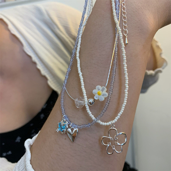 Geometrikus gyöngy nyaklánc - kézzel készített golyó lánccal, medál műanyag gyantából, uniszex