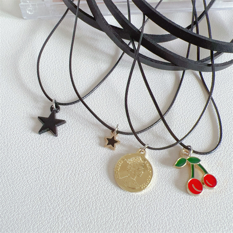 Choker nyaklánc, dupla rétegű csillag motívummal, női geometriai gallér lánc, kézzel készített ötvözet medállal, többszörös rétegű