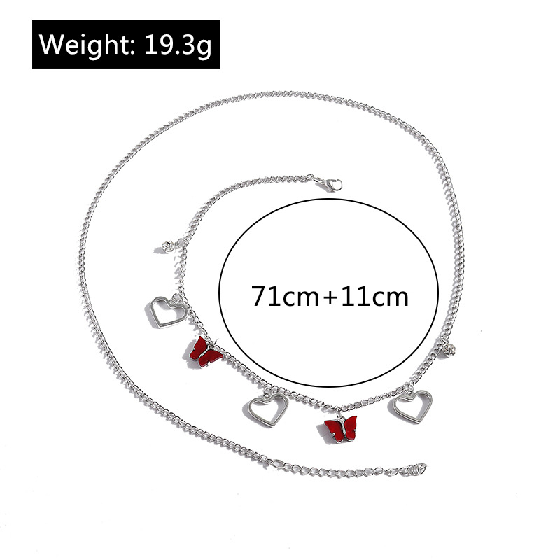 Deréklánc pillangó és üreges szív motívummal, gyanta anyag, elektroplakált felület, nőies cartoon-stílus