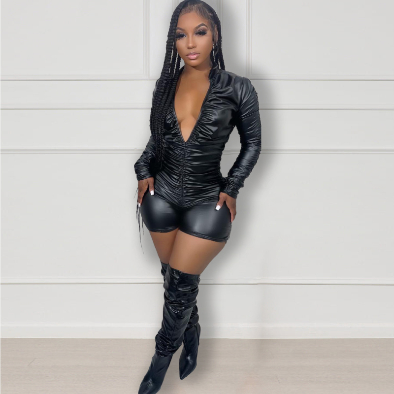 Kõrge elastus PU nahast kombinezon, pikad varrukad, elastne vöökoht, kolmandikpikkusega püksid