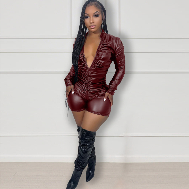 Kõrge elastus PU nahast kombinezon, pikad varrukad, elastne vöökoht, kolmandikpikkusega püksid