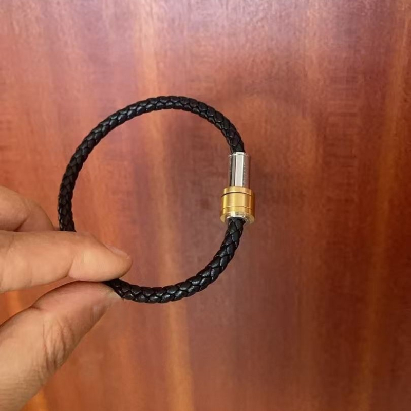 Narukvica - Nehrđajući čelik, Xin yizun, Proljeće 2025, Izvorni dizajn