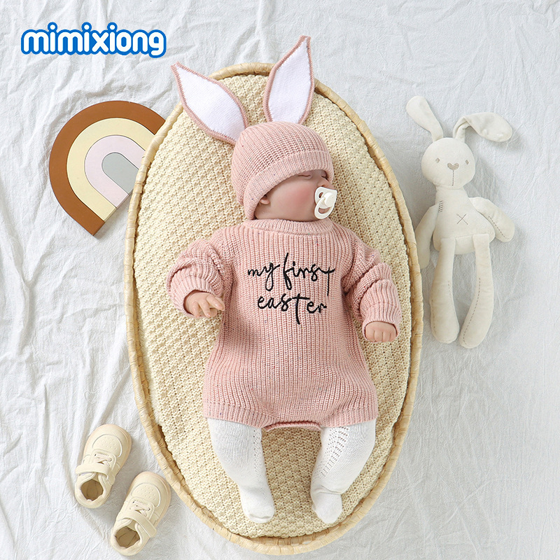 Bebe pleteni jumpsuit s izvezenim zekom i trokutastim uzorkom, korejski stil, 55% akril, odvojiva kapuljača