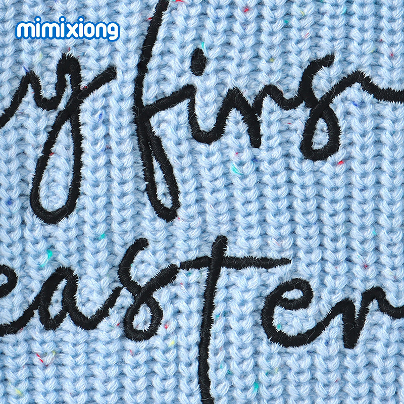 Bebe pleteni jumpsuit s izvezenim zekom i trokutastim uzorkom, korejski stil, 55% akril, odvojiva kapuljača