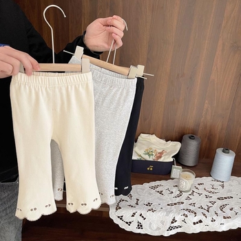 Dječje djevojačke hlače s elastikom i zvonastim krojem, pamuk, dugi, srednji pojas, 81–90% pamuka