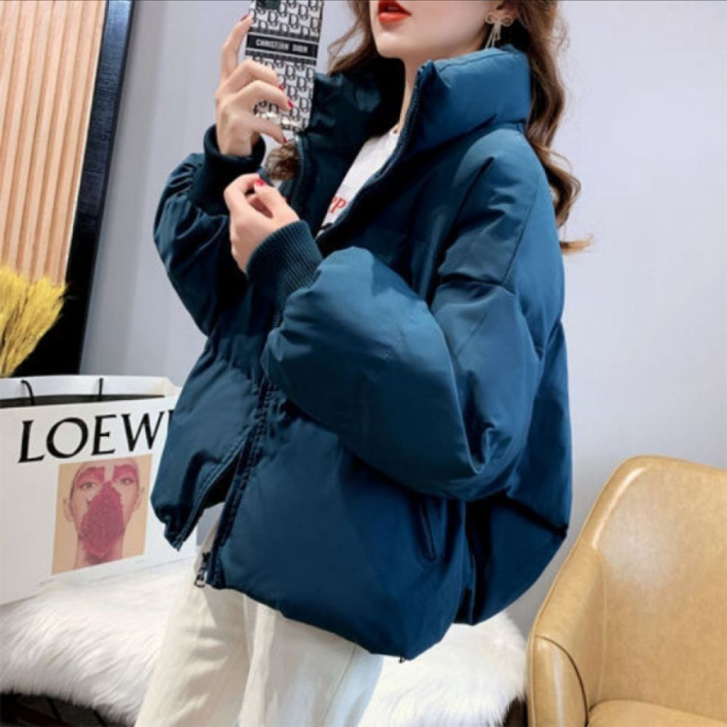 Kratka pamučna jakna s polo ovratnikom; Chenille tkanina; punilo od svile-pamuka; glavni materijal elastan; ultra kratka duljina (≤40 cm)