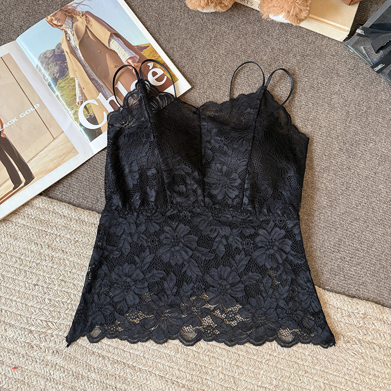 Kamisolė su V iškirpte, nėriniai ir siuvinėjimas, nailono audinys, vidutinio ilgio