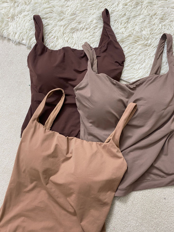 Ženski top s ramena – Sling Style, Slim Fit, Najlon, Jednobojni uzorak, Redovna duljina 50–65 cm (Ljeto 2025)