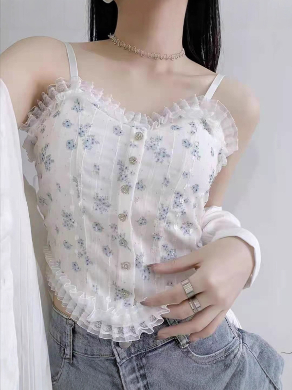 Kratka čipkasta cami s V izrezom, podesive naramenice, cvjetni uzorak, materijal: 70-80% najlon, 20-30% spandeks