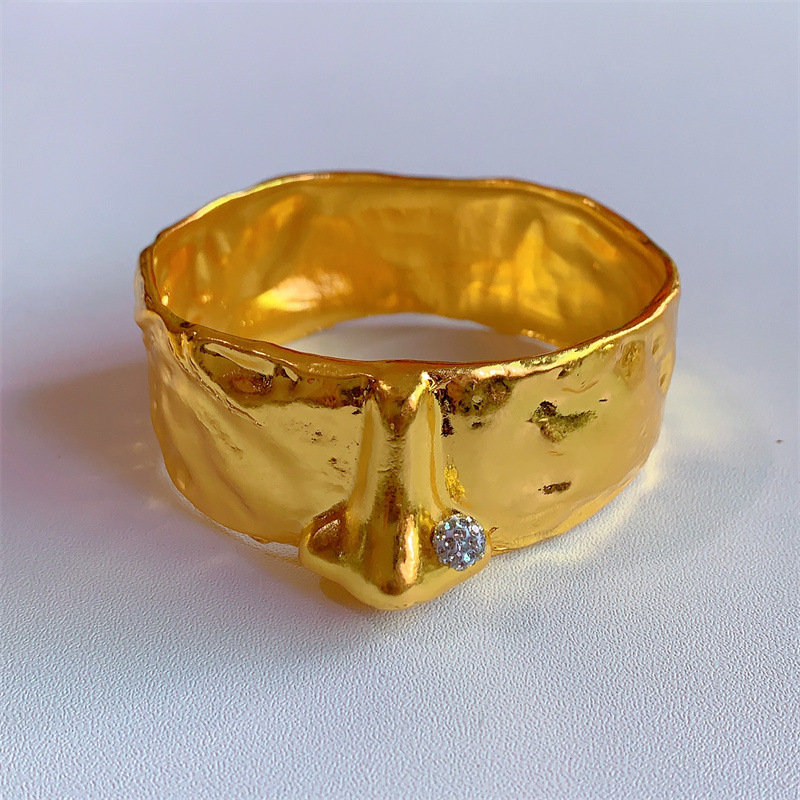 Narukvica s motivom Đavoljeg oka – legura; elektroplatiranje; porijeklo Yiwu; jesen 2025; 55 g (Legura; Elektroplatiranje; Yiwu porijeklo; Jesen 2025; 55 g)