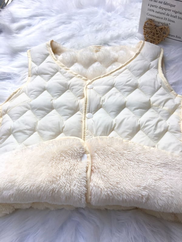 Ženski prsluk od down-pamuka s Arctic velvet podstavom, V-dekolte, jednoredno kopčanje, najlon vanjski dio, jesen-zima 2025