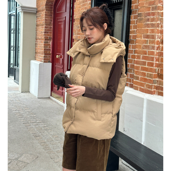 Minimalistična vesta s perjem u korejskom stilu, srednja debljina, pamukasta tkanina, 86–90% bijelog gusjeg pera, prednji zip, stojeći ovratnik, jesen 2025, ženski casual