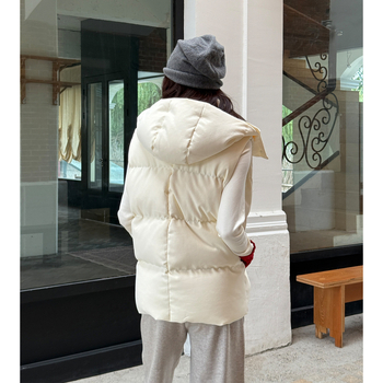 Minimalistična vesta s perjem u korejskom stilu, srednja debljina, pamukasta tkanina, 86–90% bijelog gusjeg pera, prednji zip, stojeći ovratnik, jesen 2025, ženski casual