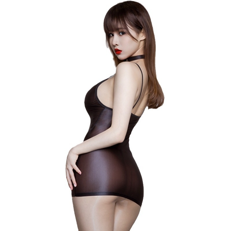 Noćna haljina od Ice Silk, bez rukava, bez ovratnika, ultratanka 41–60 g/m2, nylon 70–80%, prozračna.