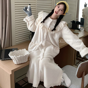 Koreai stílusú vastag, kétoldalas teddy velúr éjszakai ruházat, csipkés zsebbel, kerek nyak, hosszú ujjú, meleg és kényelmes