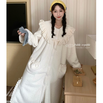 Koreai stílusú vastag, kétoldalas teddy velúr éjszakai ruházat, csipkés zsebbel, kerek nyak, hosszú ujjú, meleg és kényelmes