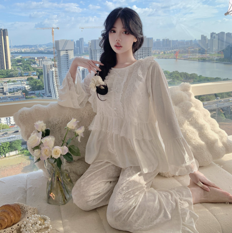 Set pijamale din catifea, stil francez, guler rotund, mâneci lungi, poliester 90–95%