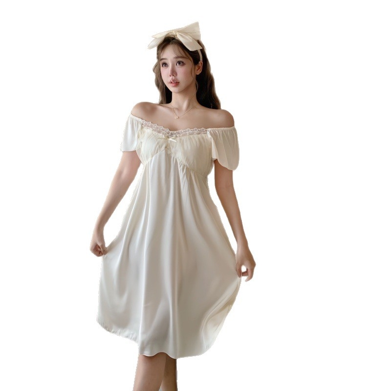 Noptieră Ice Silk, stil zână, croială jednodielna, decolteu în V, mâneci 3/4, ușoară, Poliester 95–100%