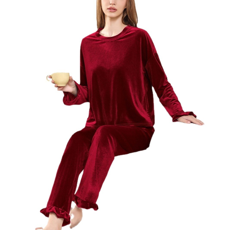 Set de pijamale din catifea pentru femei – două piese, mânecă lungă, guler rotund, top cu volane și pantaloni, poliester, grosime medie (201–250 g/m²)