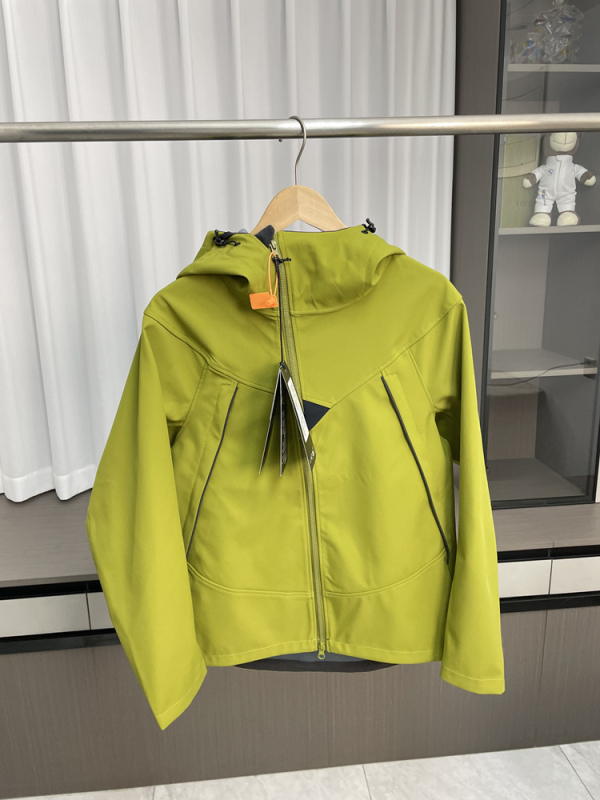 Ветроустойчиво и водоустойчиво софтшел яке – качулка, преден цип, дишащ полиестер, есенно-зимно