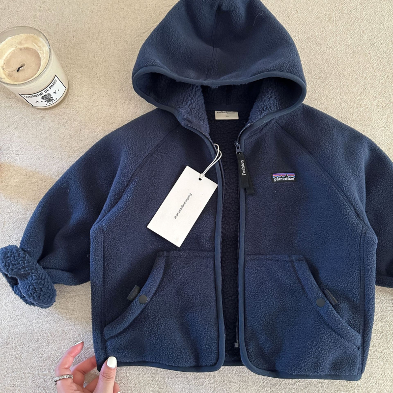 Dječja jakna s kapuljom i flis podstavom, poliester materijal, zatvarač, jesenski stil, unisex