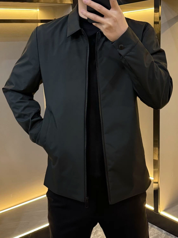 Мъжко яке за пролет и есен с лапел яка · ветроустойчиво, цип, Slim fit, памук-смесена материя, подплата от памук