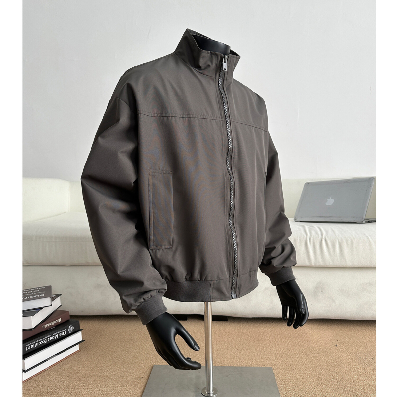 Яке в японски стил за работа със стойкова яка, цип, свободна кройка и странични джобове – ветроустойчиво