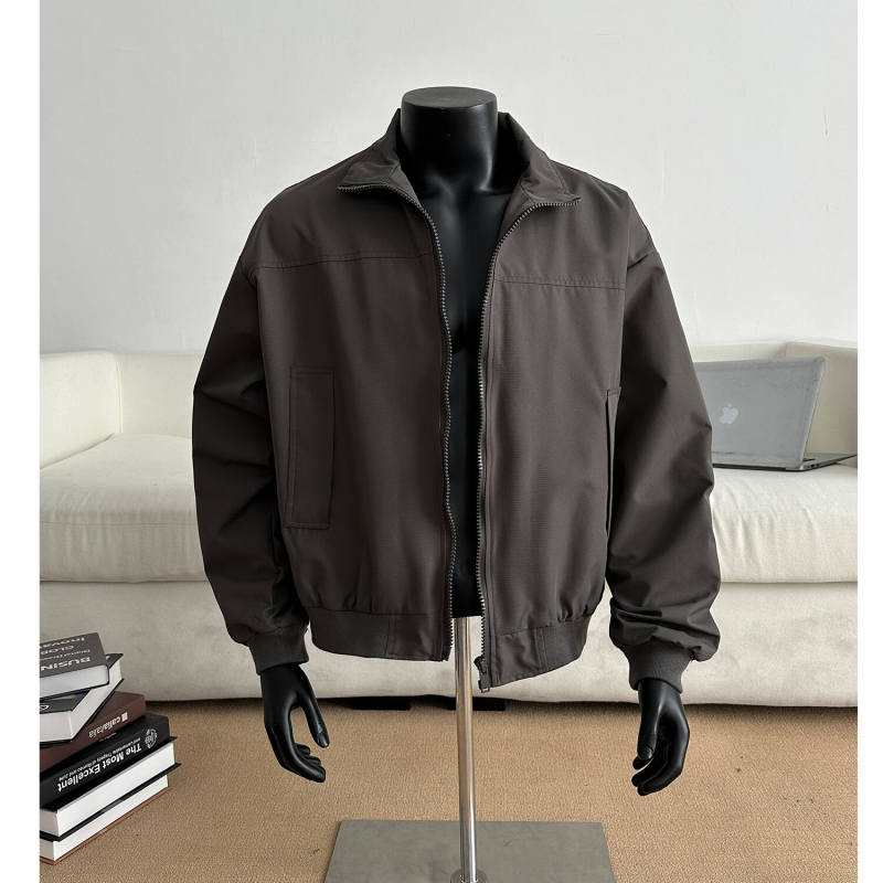 Яке в японски стил за работа със стойкова яка, цип, свободна кройка и странични джобове – ветроустойчиво