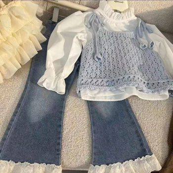 Koreai stílusú háromrészes babák/lányoknak szett: hosszú ujjú ing, kötött mellény és kordbársony nadrág; nyúl szőrme tartalom 81–90%; tavasz 2025